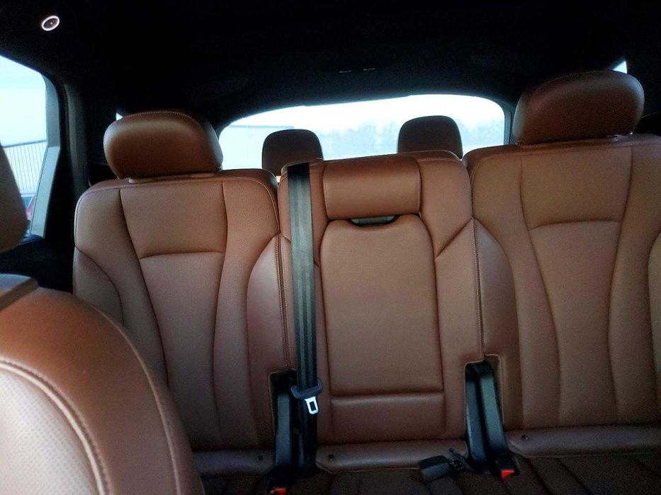 2019 AUDI Q7 prestige