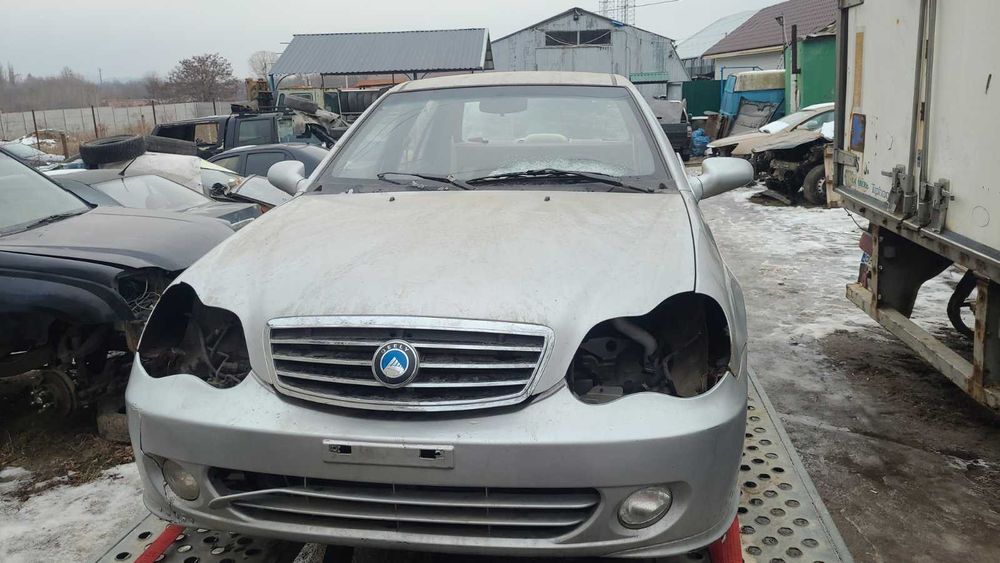 Дверка з Розборка Geely CK Джили Джилі СК разбор шрот