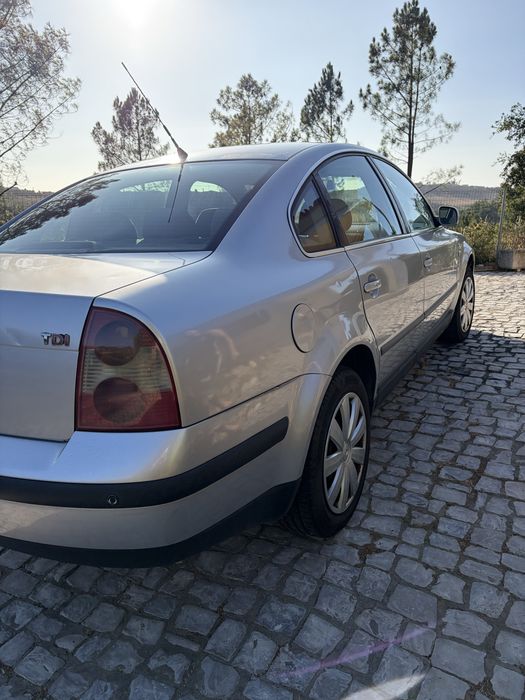 VW Passat 1.9 TDI 130cv (2001) – 310000 km – 2 Donos