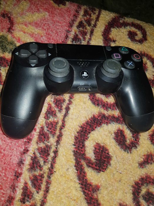 Comando ps4 original e 4TB memória ps464584639101058121