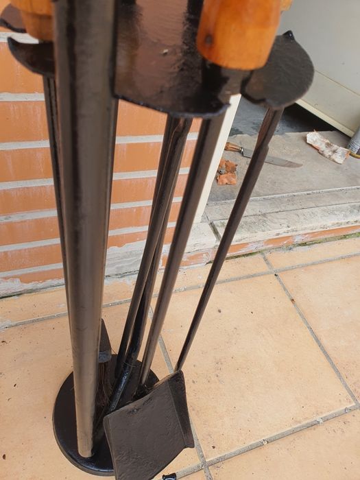 Conjunto de ferramentas para lareiras