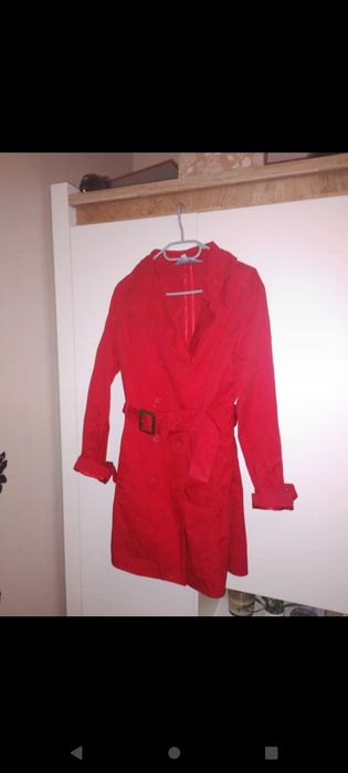 Lekki płaszcz damski