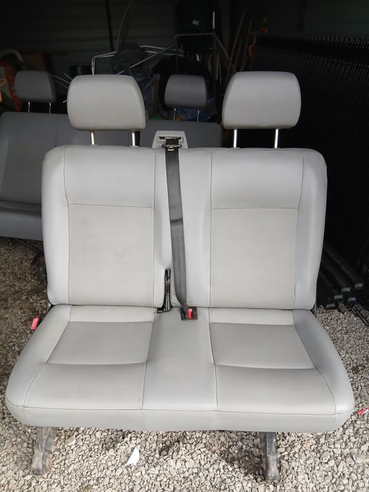 Sprzedam kanapy do VW T5 caravelle/transporter