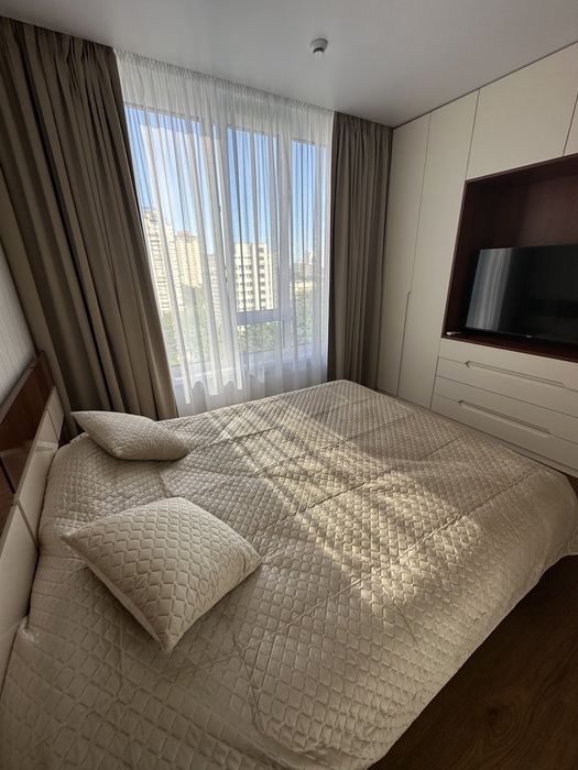 Продам квартиру в Київі біля метро