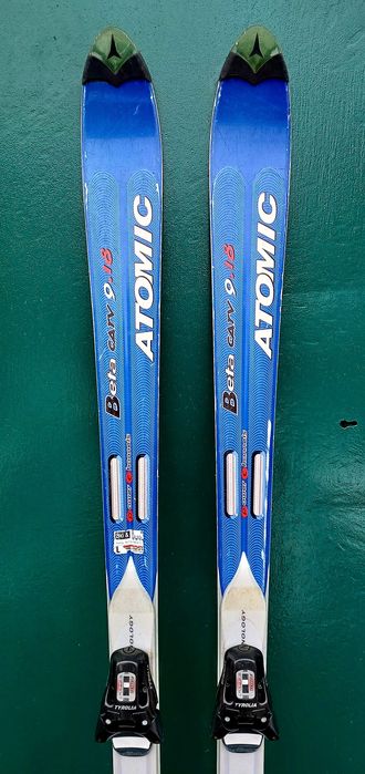 Гірські лижі Atomic Beta cayv