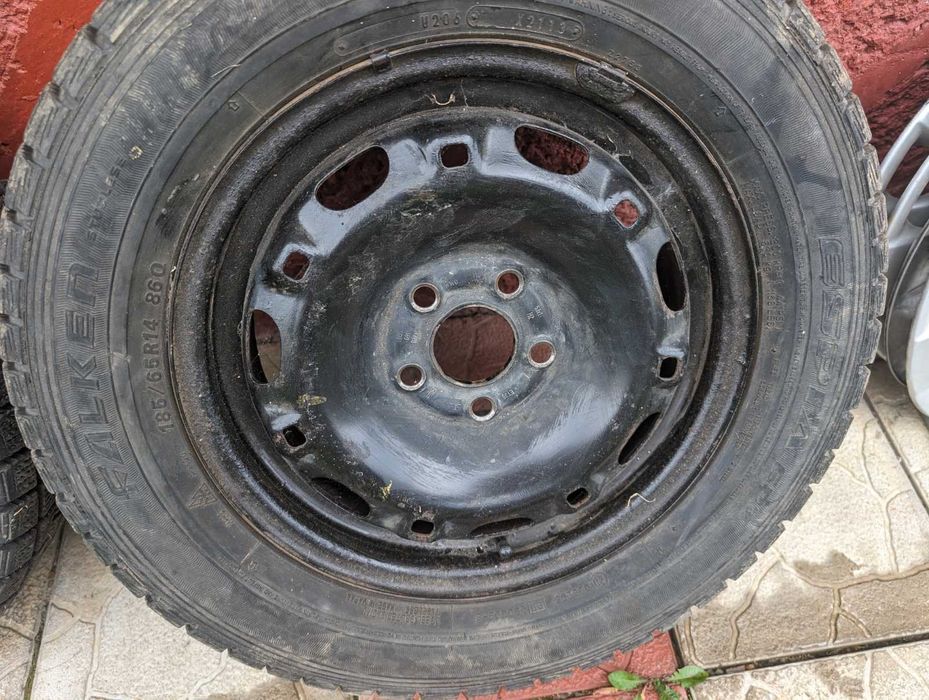 Диски в зборі з резиною 185 65 р14 Зима