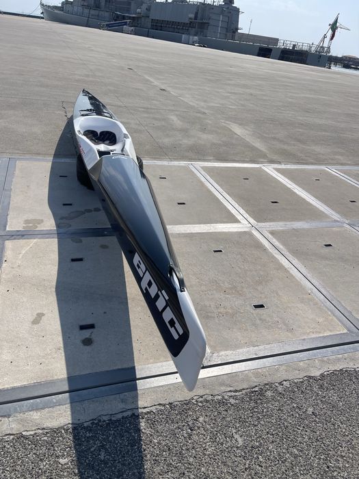 Surfski Epic V8 pro elite