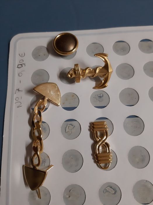 Botões variados cor/tamanho