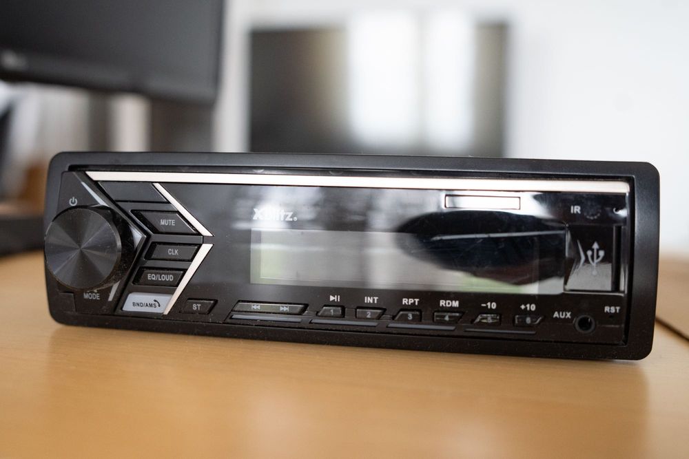 Radio samochodowe Xblitz 1DIN | USB / AUX / RCA | Sprawne, stan bdb