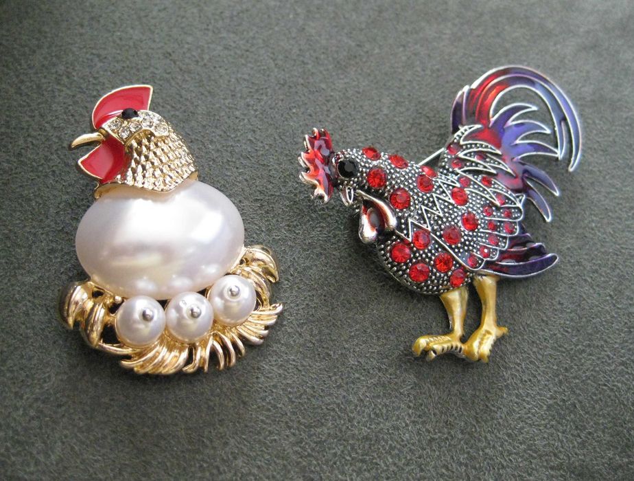 Alfinete / Broche / Pregadeira Granisé NOVO