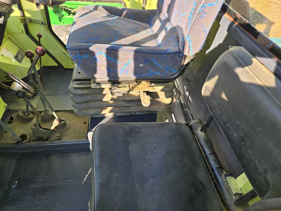 Ciągnik Mercedes MB trac 800