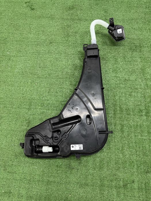 61667431497 Bmw G01 G02 бачок омивача скла