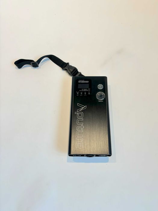 Lampa Aputure Light Storm LS C 120d II