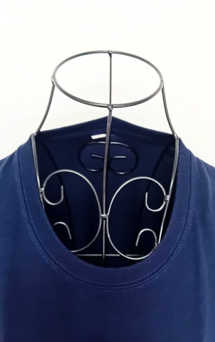 T-shirt - azul marinho com imagem estampada - L