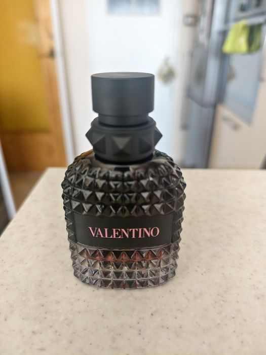 Valentino uomo born in Roma intense