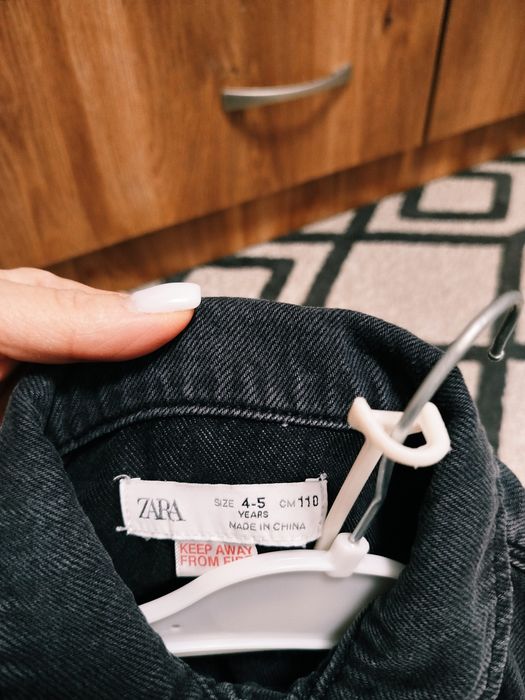 Продам сукню з фатином(літо),джинсова сукня Zara,сукня в клітинку