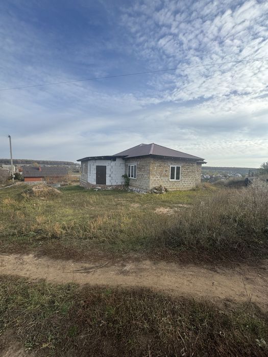 Продам дом новострой 150м.кв. без внутринних робот Яковлевка