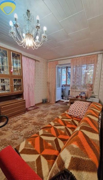 Продам 2 кімнатну квартиру на Черняховського