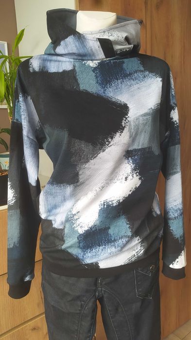 Bluza damska z kapturem