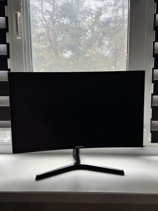 Б/в Монітор Samsung  [C24F396FHI] Full HD, 60hz, Curved.