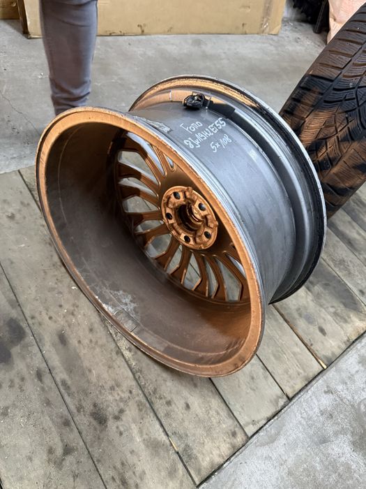 Felga aluminiowa 19 cali FORD