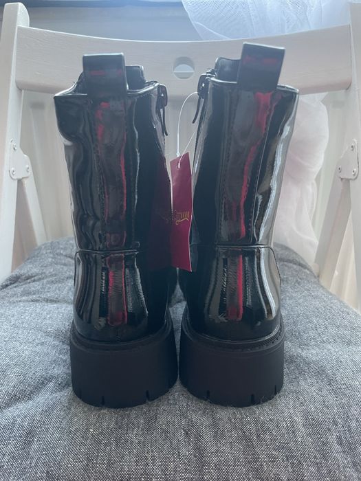Nowe lakierowane botki rozm. 36