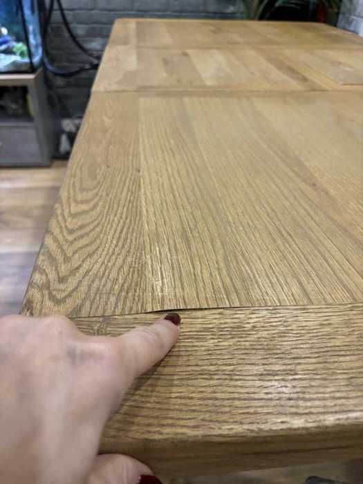 Stół drewniany rozkładany + 6 krzeseł