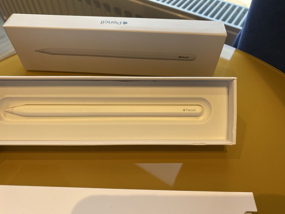Продам стилус Apple Pencil 2