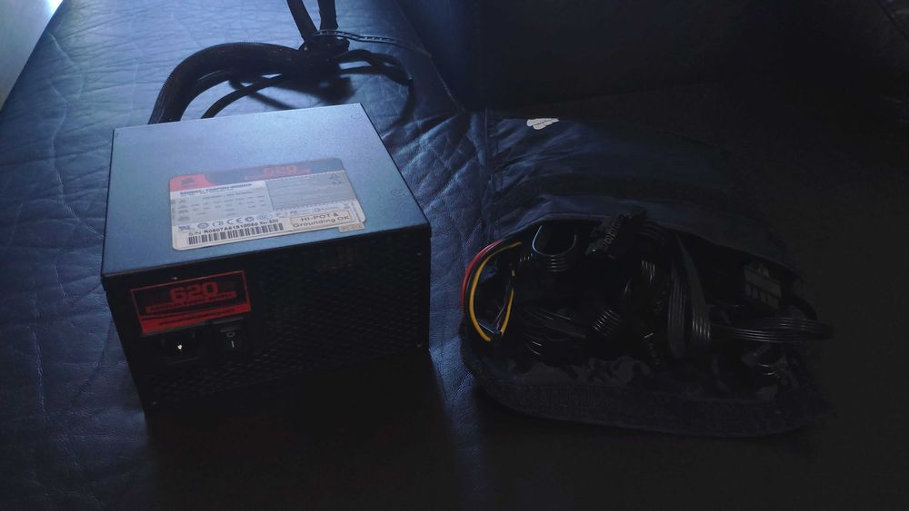 Fonte alimentação Corsair, 620w