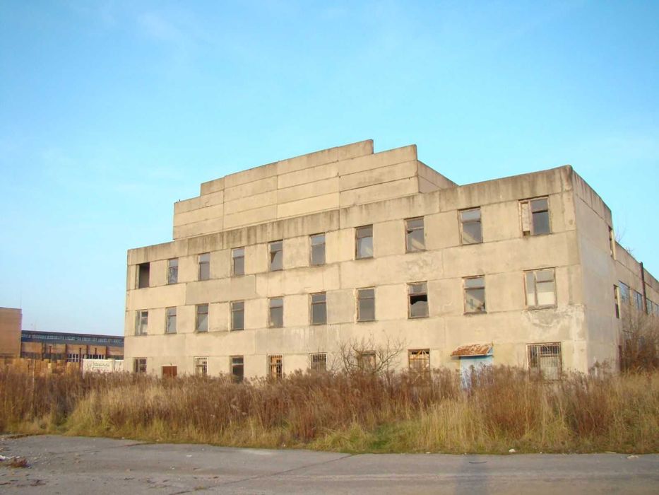 Виробничий, складський комплекс 7700 кв.м. до кордону Польщі 33 км