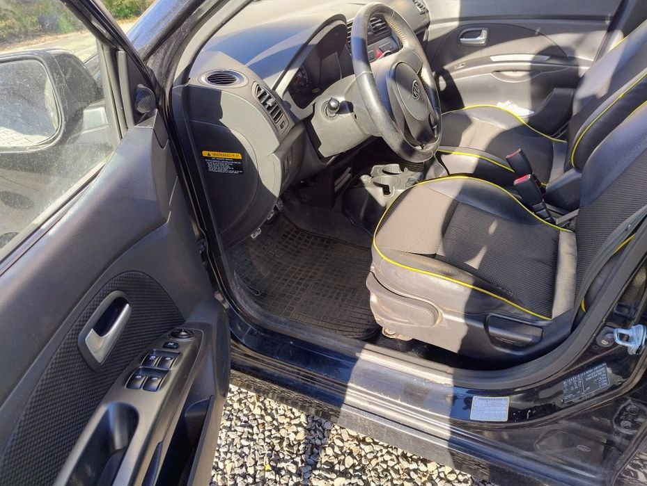 KIA PICANTO 1,1 2009
