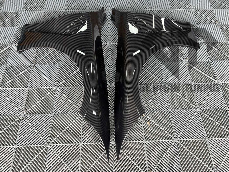 Карбонові крила BMW M3 G80 M4 G82 G83 карбон крылья бмв м3 г80 м4 г82