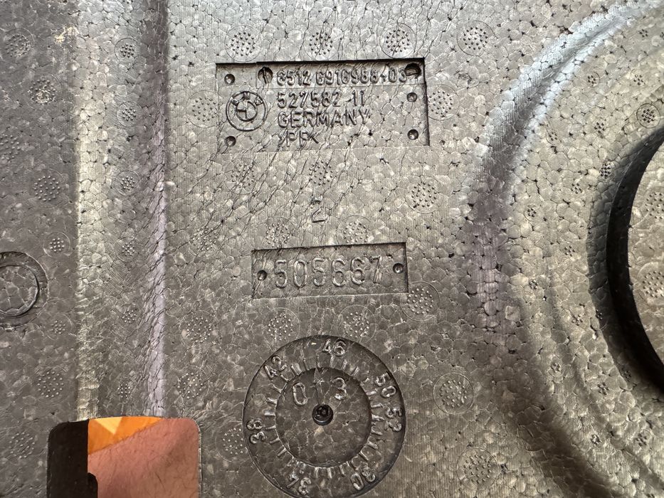 Bmw E60 ковш / захист для запаски запасного колеса