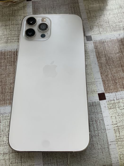 Iphone 12 Pro max На запчастини заблокований