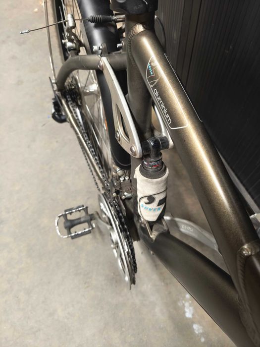 Bicicleta senhora pouco uso