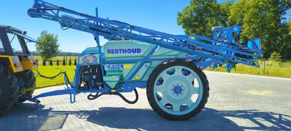 Berthoud Racer 2700L 24 metry 6 sekcji