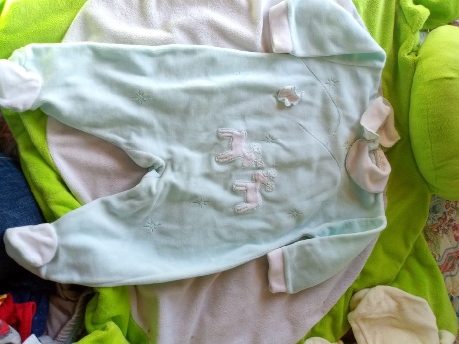 Roupinha de bebê dos 0-3 meses