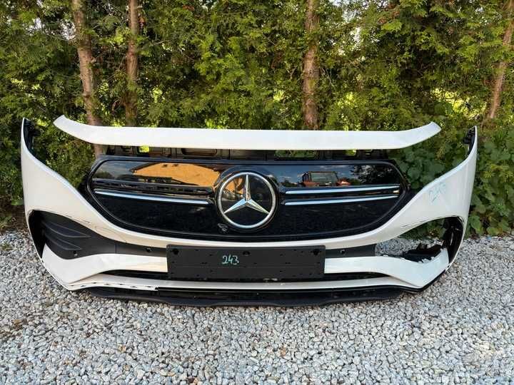 Бампер передній Mercedes Benz EQA
