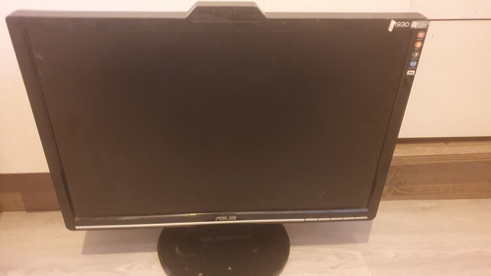 Monitor ASUS VK193D