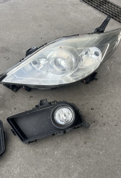 Faróis Mazda 5 MPV