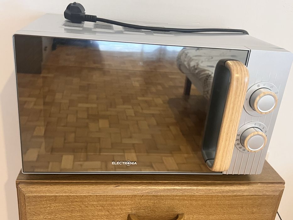 Air fryer 30€ microondas 40€, faço os dois por 60€