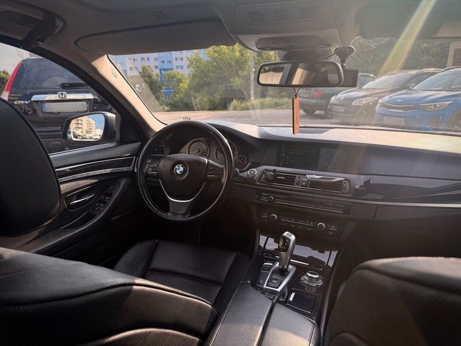 BMW serii 5 F10 bogate wyposażenie