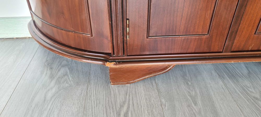 Vendo móvel com pedra mármore para qualquer divisão