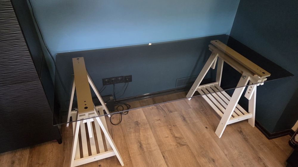 Biurko Stół ikea  szklany blat