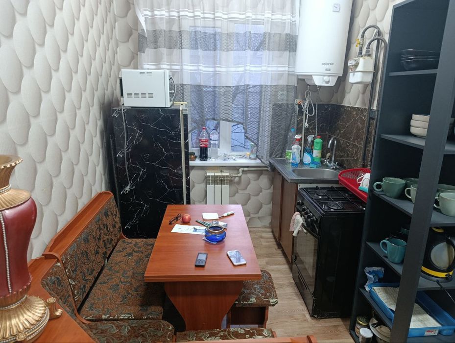 Продам.  2 к.кв.ул.Былкина.Мебель + техника.Запорожье Левое.