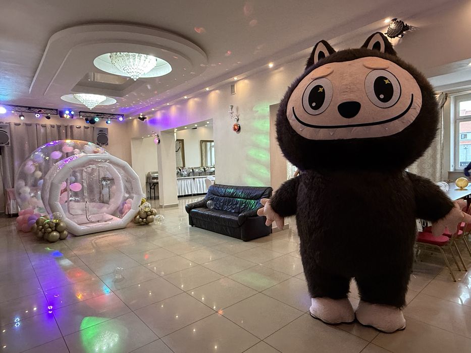 Labubu maskotka 2.6 m pneumatyczna