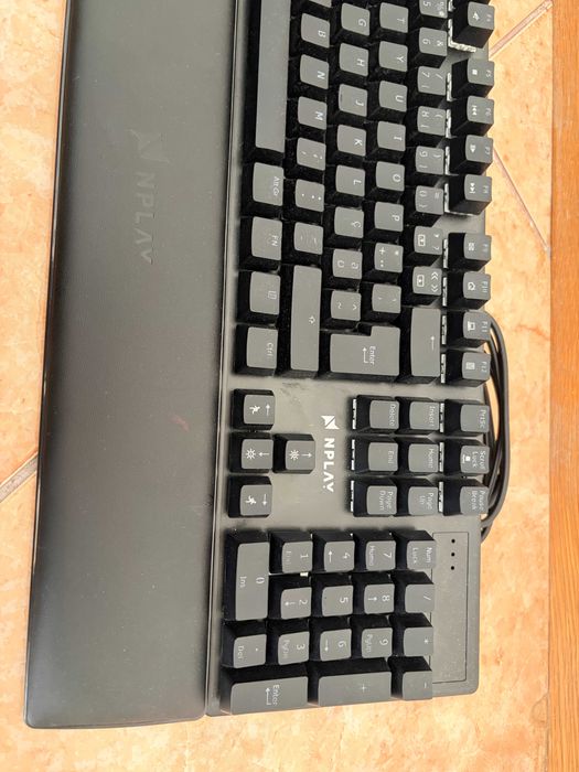 Teclado Mecânico NPLAY Conquer 2.0 PT - Como Novo