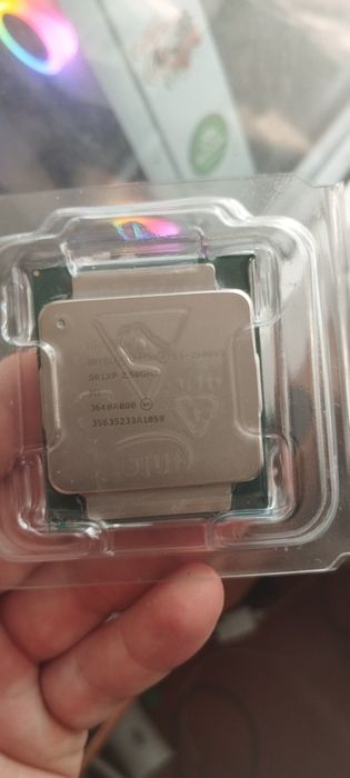 Продам Xeon 2680v3