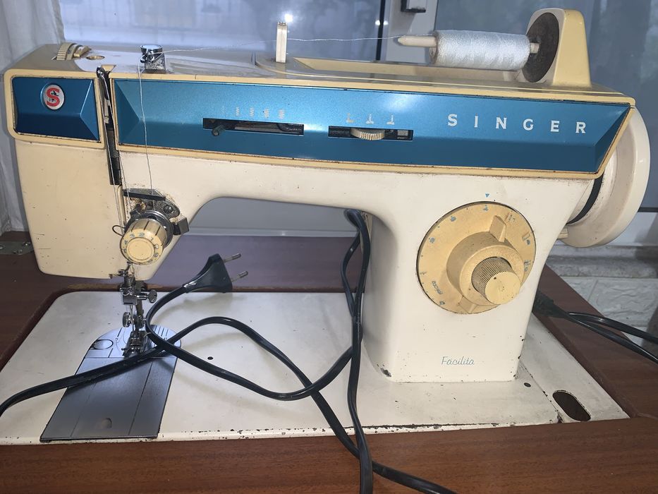 Maquina de costura