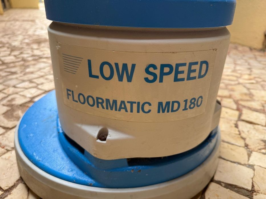 Enceradora para o chão